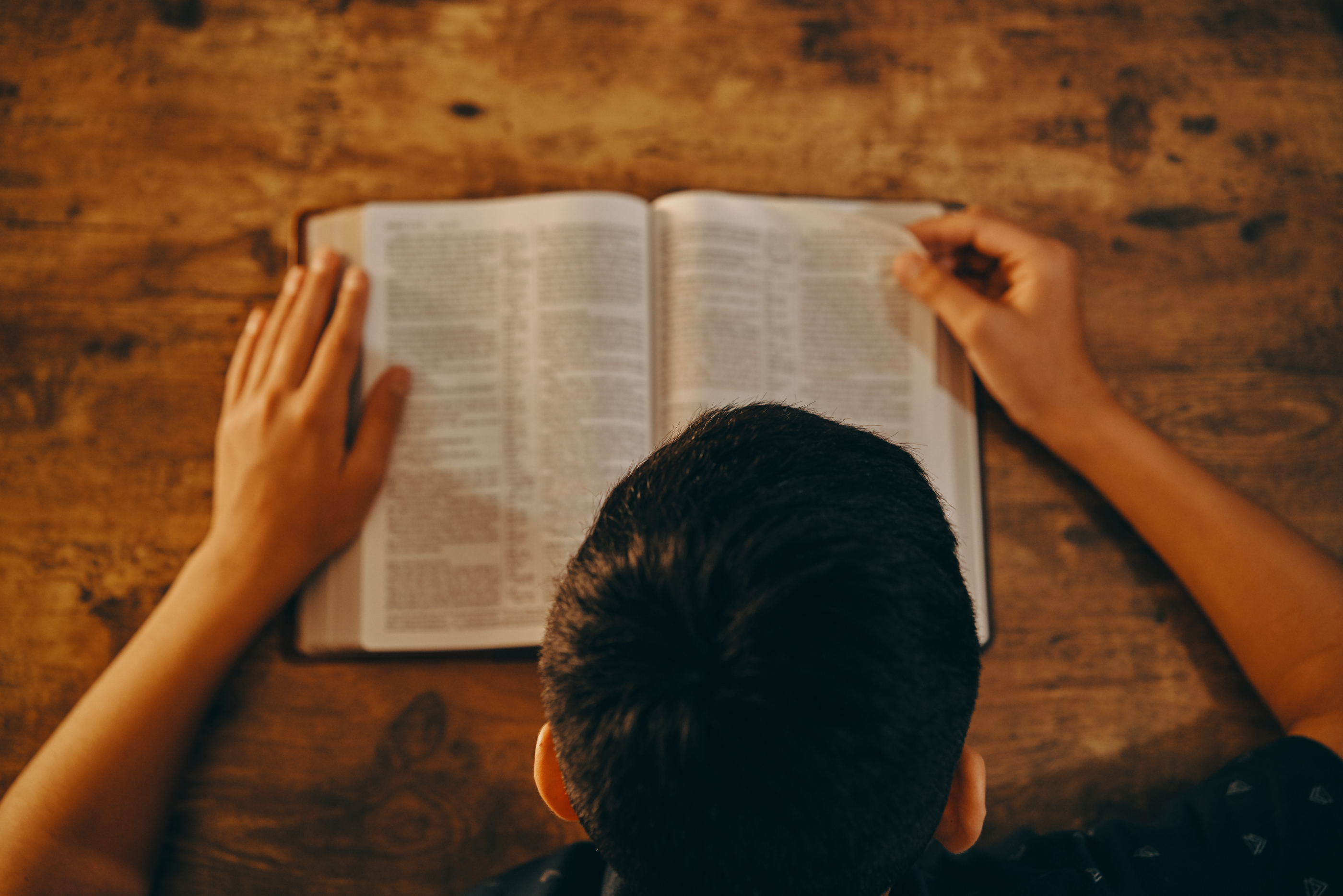 lightstock_551043_download_medium_raquel_